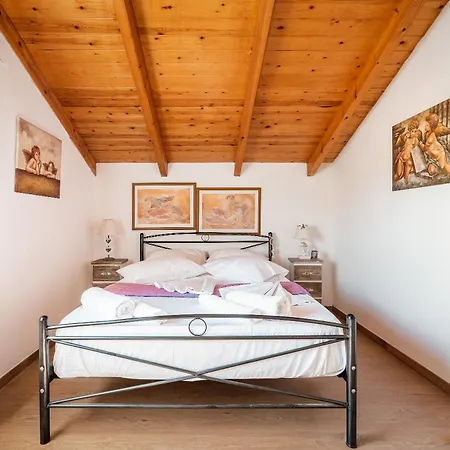 Nicolas Traditional House Villa