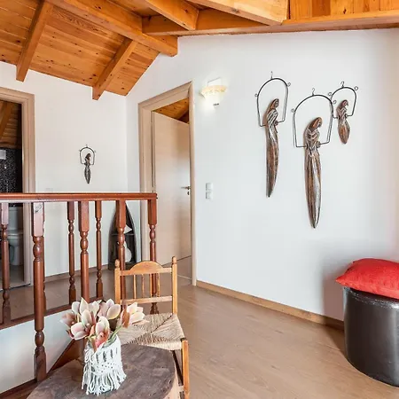Villa Nicolas Traditional House