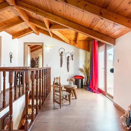 Nicolas Traditional House *